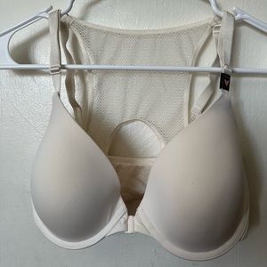 Victoria’s Secret White Lace Bra 32DD